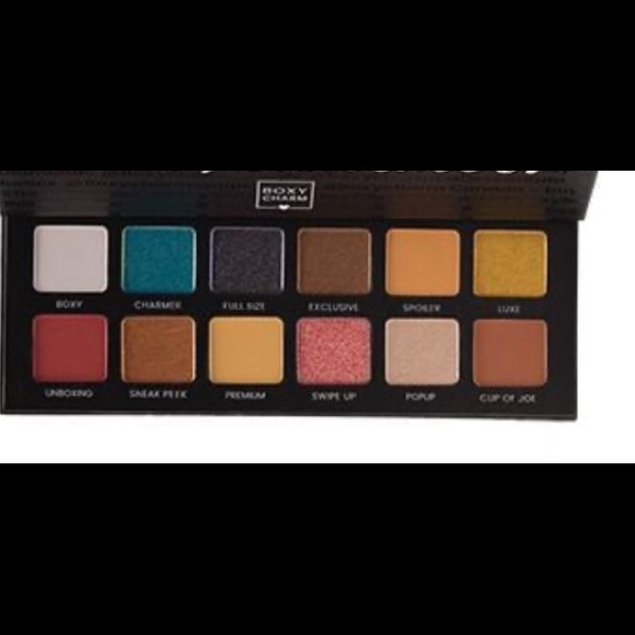 3/$39 NEW Boxycharm HELLO CHARMER eyeshadow palette - Picture 1 of 1